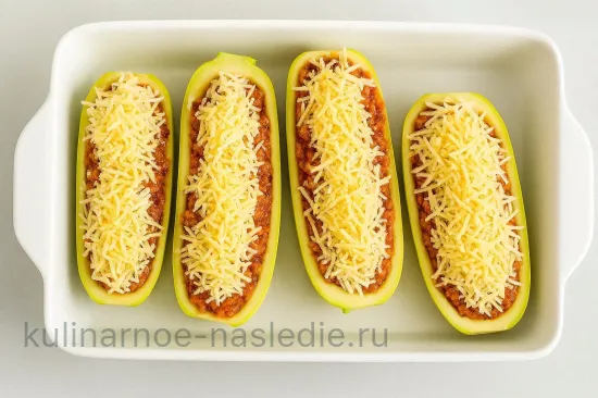 Фаршированные кабачки с мясом и сырной корочкой - шаг 5