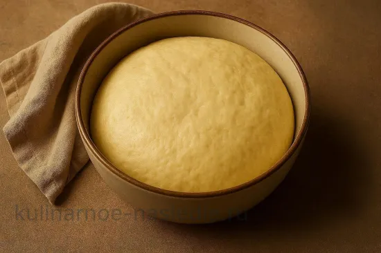 Слоёный кулич с джемом и орехами - шаг 2