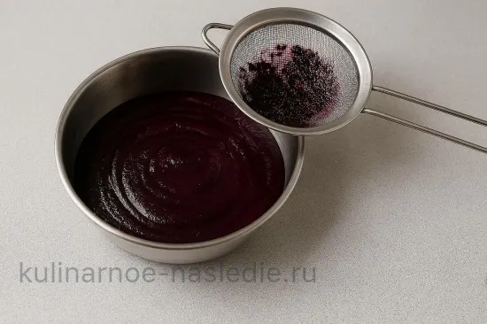 Пасха смородиновая - Перетирание через сито