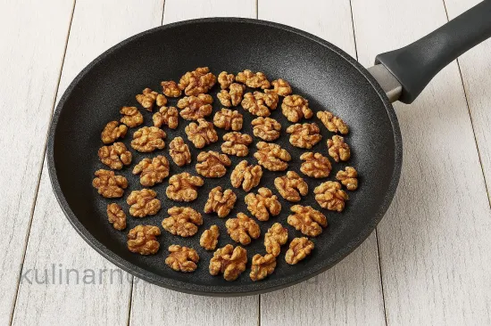 Свекольное пхали с грецкими орехами - Обжарка орехов