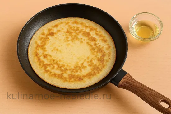 Блины с яблоками и грецкими орехами - Жарка блинов