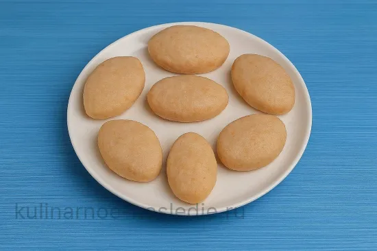 Нежные котлеты из кальмаров - Формовка и панировка котлет