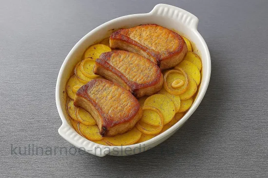 Отбивная свинина с картофельной запеканкой - Финальный этап с мясом