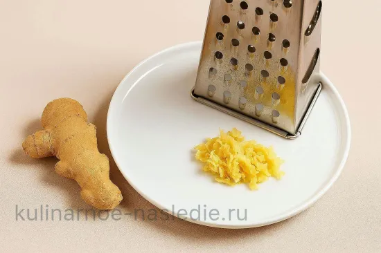 Вишнево-ананасовый конфитюр с имбирем - Подготовка имбиря