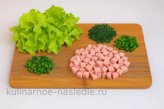 Салат «Прованс» - Подготовка зелени и ветчины